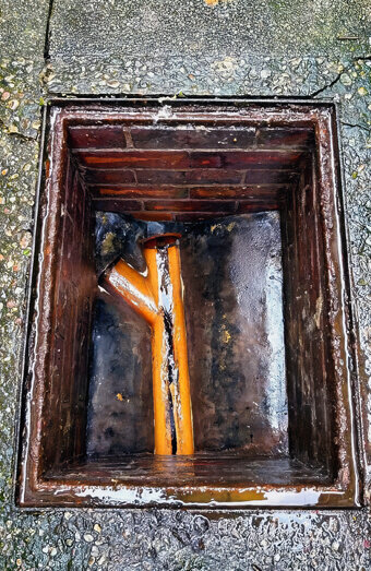https://blockeddrainsforrestfield.com.au/uploads/2025/07/hero-blocked-sewers-39472.jpg